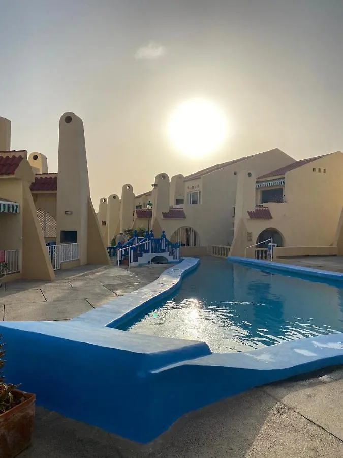 Luxury Apartment Fronte Piscina Mareverde A&V Costa Adeje  Адехе