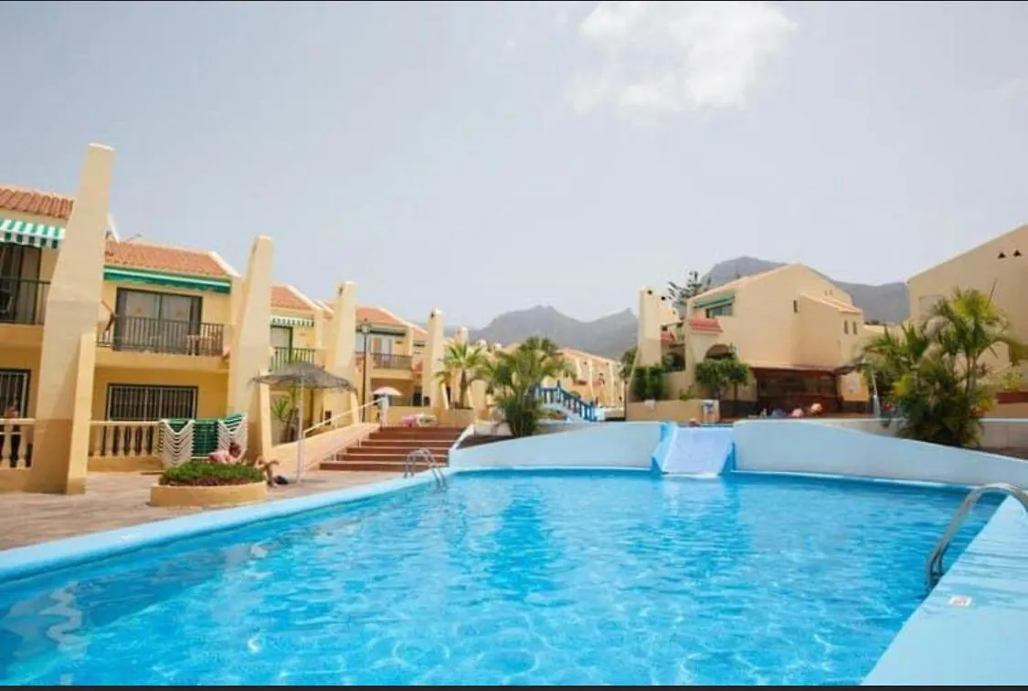 Luxury Apartment Fronte Piscina Mareverde A&V Costa Adeje  Адехе